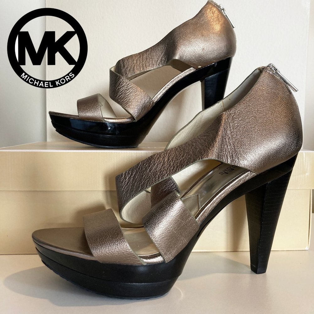 Michael Kors Gold Metallic Leather Platform Shoe 9